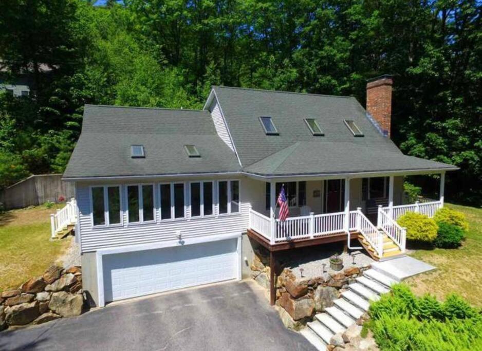Beautiful Spacious Home W/ Game Room. Gilford Bagian luar foto